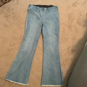 Light wash flare Jean